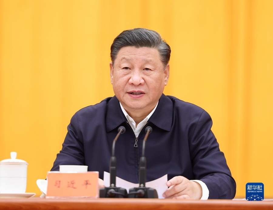 习近平在中央人大工作会议上发表重要讲话强调 坚持和完善人民代表大会制度 不断发展全过程人民民主