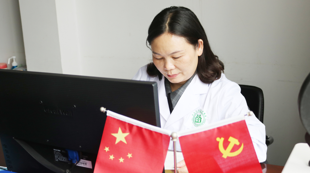 蒋小琴：当好居民健康守门人，让社区医院深入“民心”