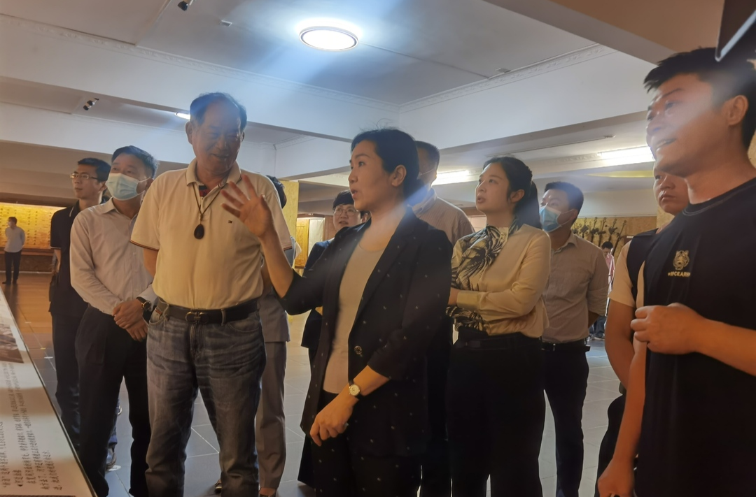 推动文旅产业大发展
