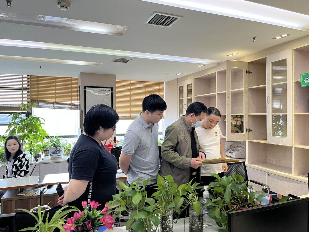 天元区养老诈骗“扫楼”进行时，筑牢平安防线