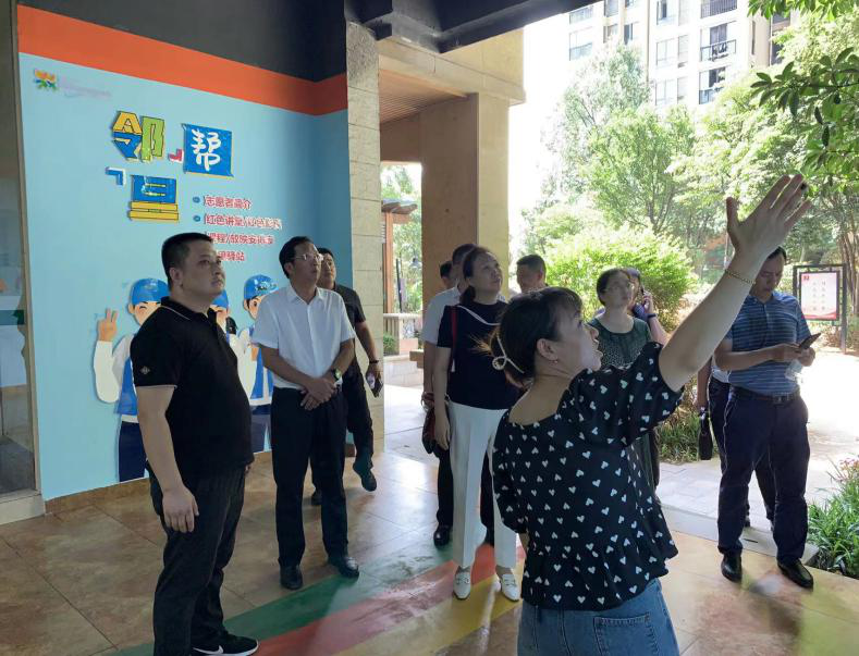 结对调研察实情 凝心聚力促发展