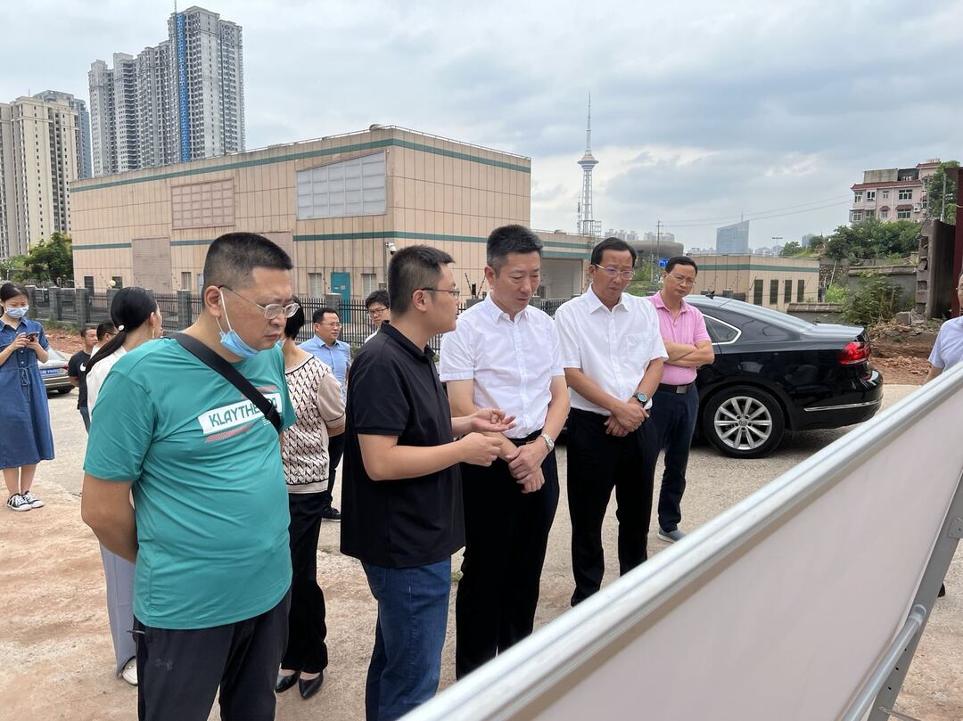 坚持以人民为中心  保障群众安居乐业