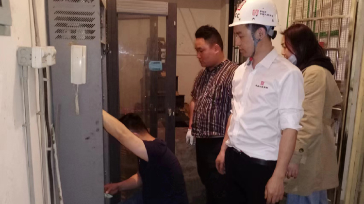 天元区物业小区电梯“保险+服务”工作见成效