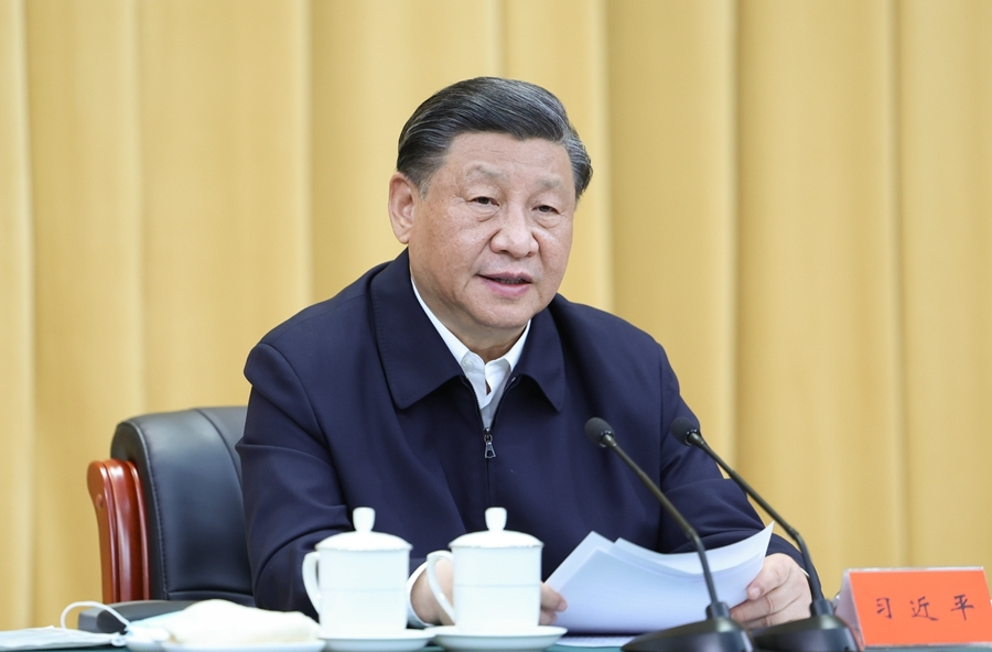 习近平在文化传承发展座谈会上强调 担负起新的文化使命 努力建设中华民族现代文明
