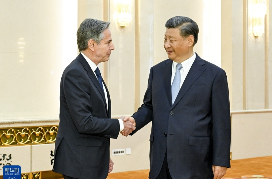 习近平会见美国国务卿布林肯