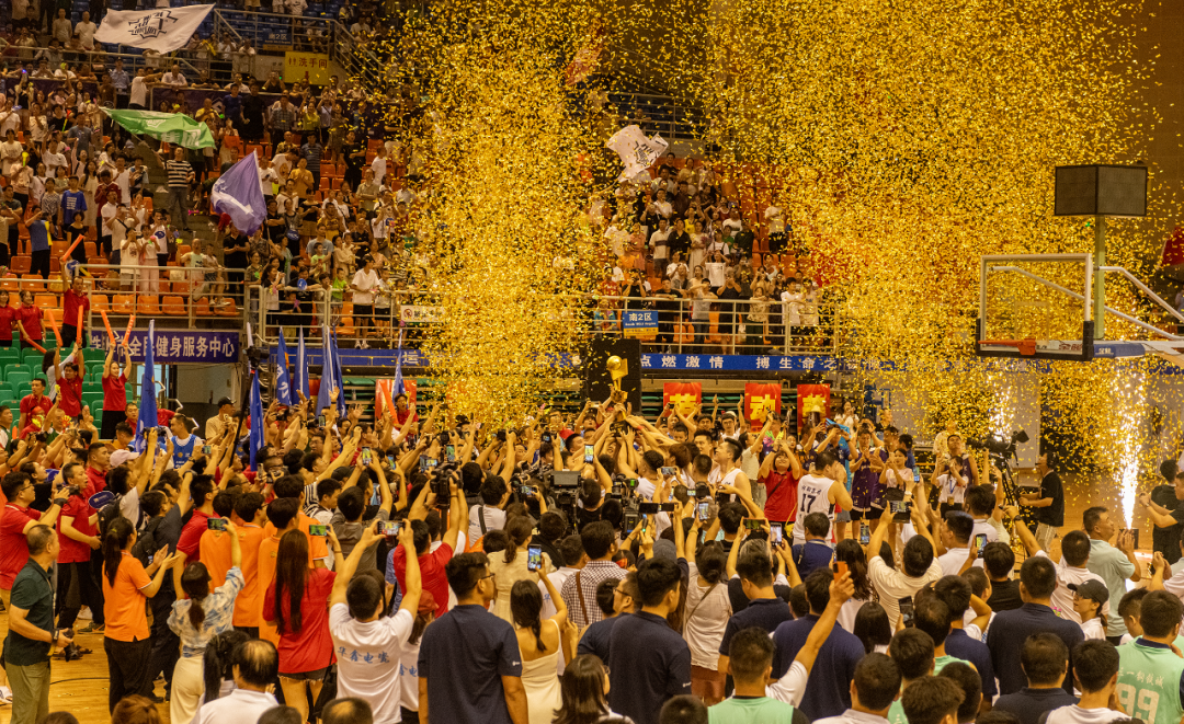 央视新闻丨株洲“厂BA”：始于篮球，但不止于篮球