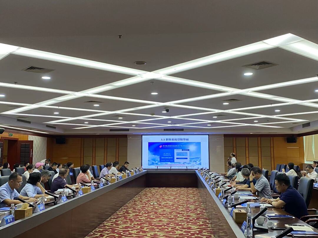 “政策惠企 同心帮企”  ——省市区政协委员为科技型创新发展建言献策