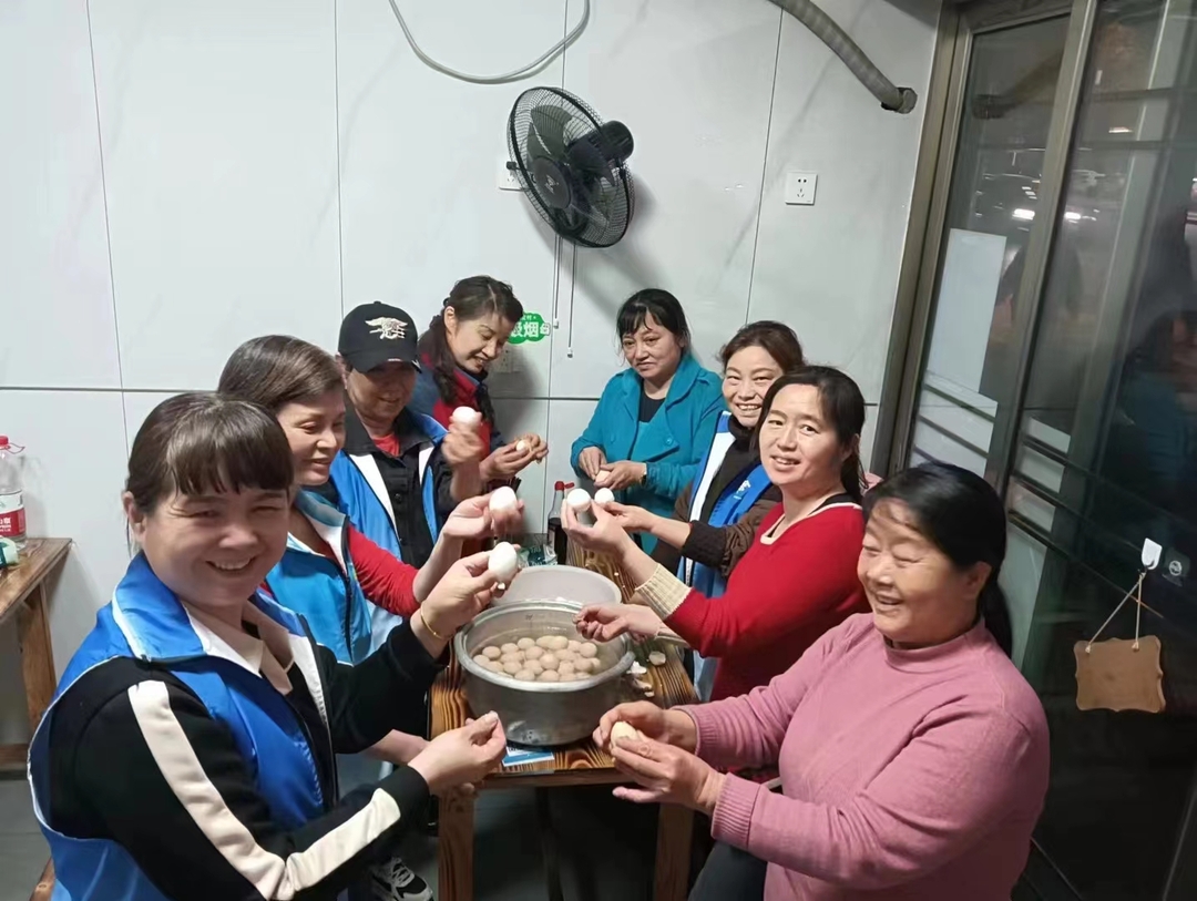 大岭社区|开展“情满三月三，荠菜煮鸡蛋”便民服务活动