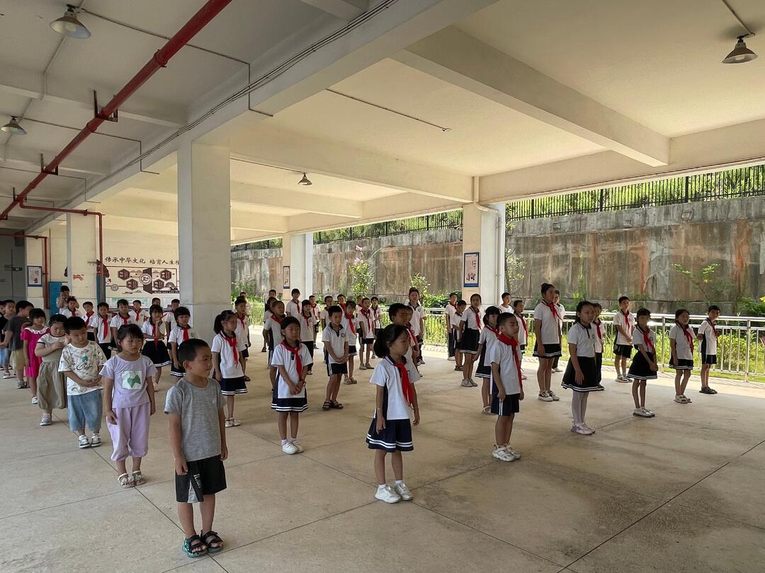 新区榜样说  ——禁毒童行，做时代栋梁