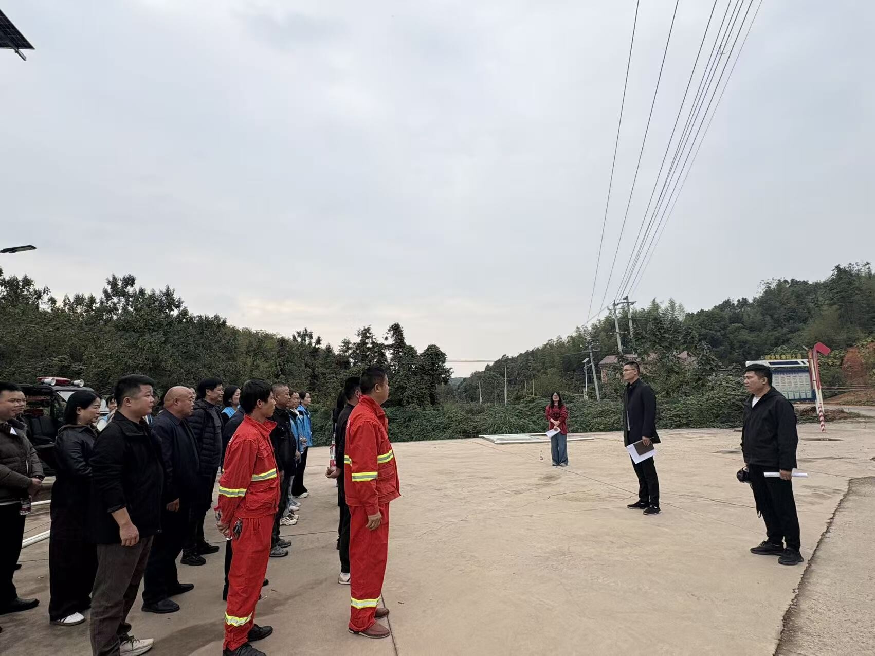 以训赋能强本领 实战备战护平安——天元区应急局精准指导 雷打石镇开展森林防灭火设备专项培训