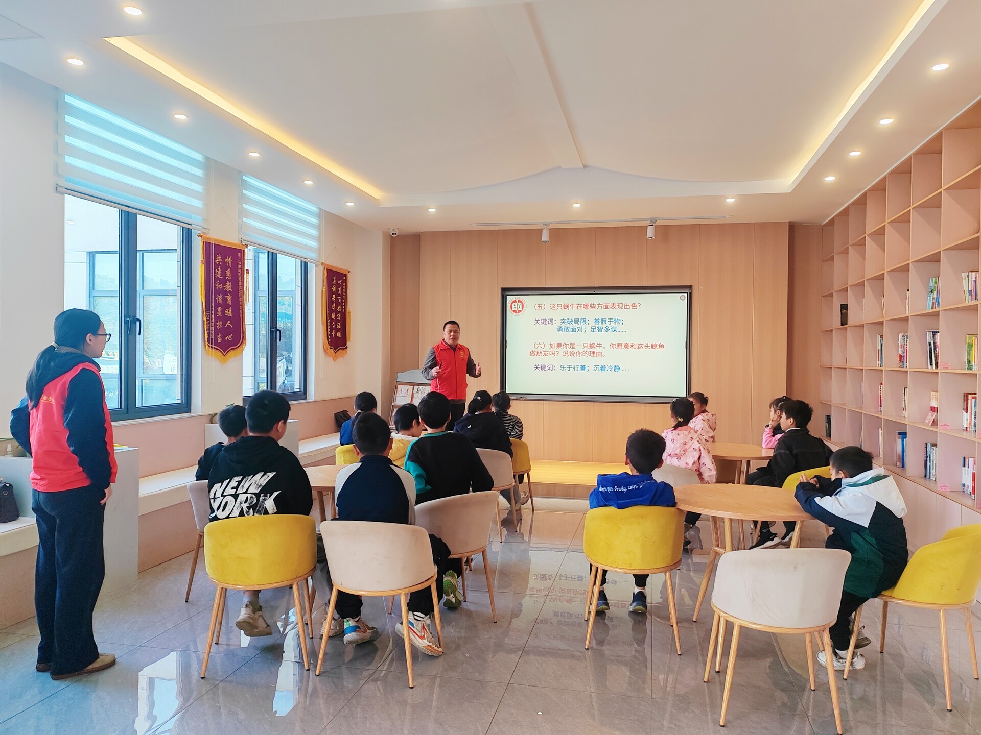 【文明实践在天元】马家河街道金龙社区开展“幸福邻里情，教育温暖行”——“雪落无声，冬藏希望”课堂活动