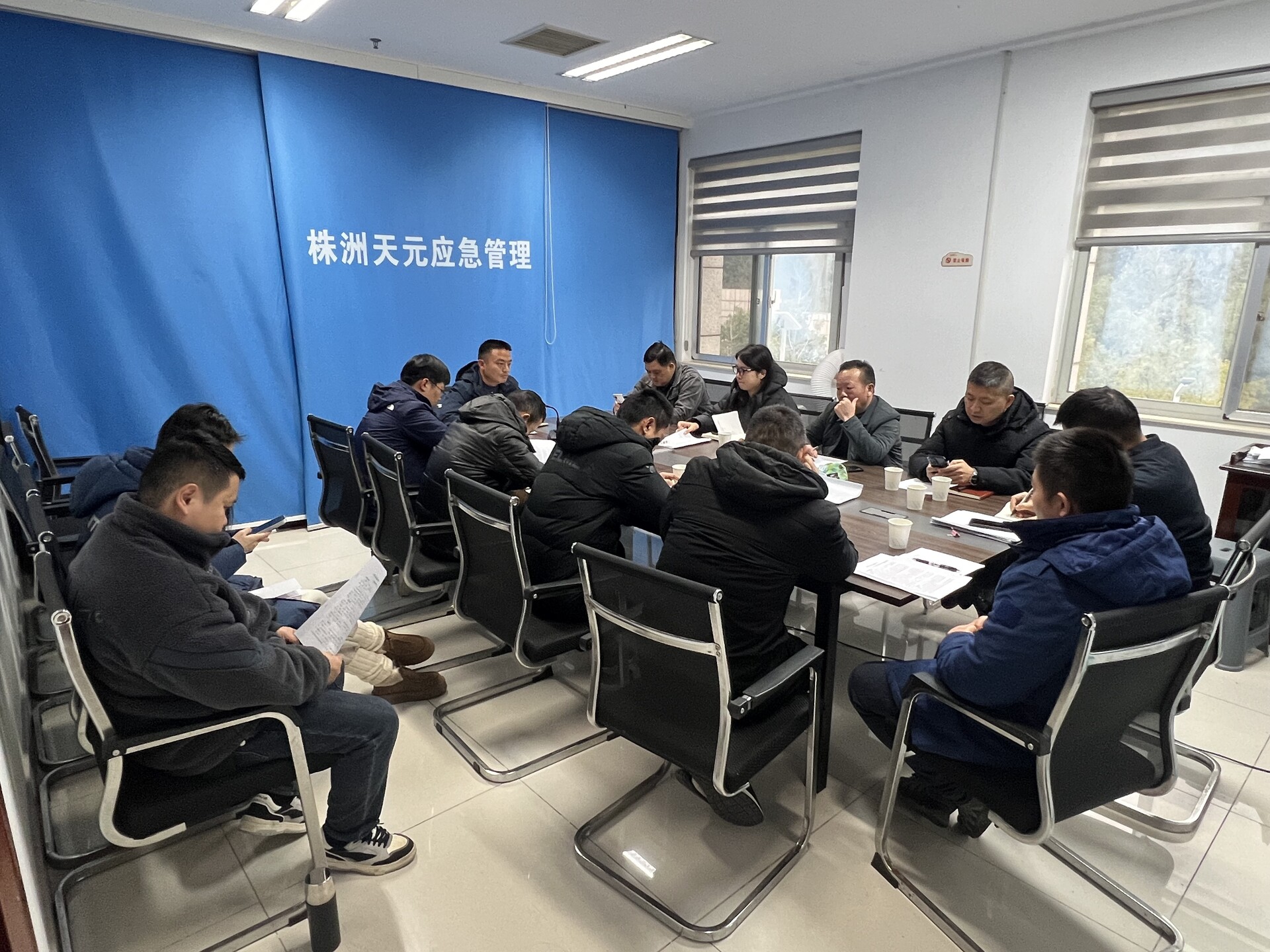 警钟长鸣筑防线 精准施策护安全——天元区部署有限空间作业安全工作