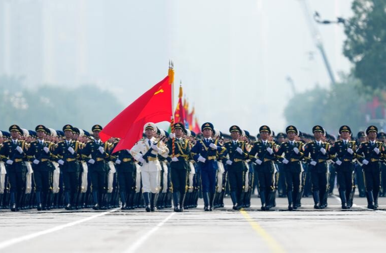 习近平主席引领全军以自我革命精神深化政治整训