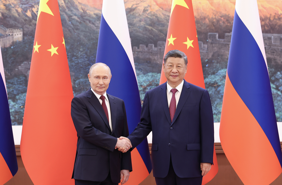 习近平同俄罗斯总统普京会谈