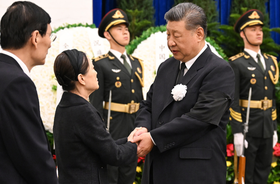 朱镕基同志遗体在京火化 习近平等到八宝山革命公墓送别