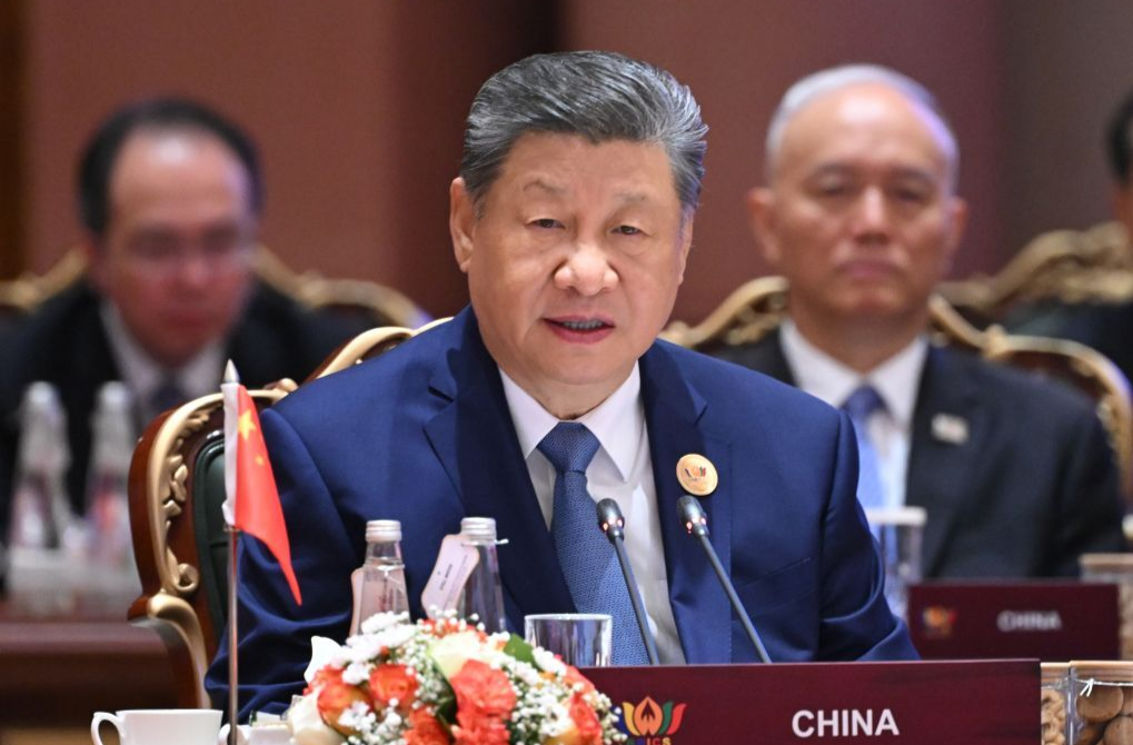 习近平出席金砖国家领导人第十八次会晤第一阶段会议并发表重要讲话